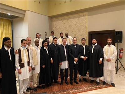 رئيس حكومة الوحدة الوطنية الليبية يقيم مأدبة إفطار لرئيس الوزراء والوفد المرافق