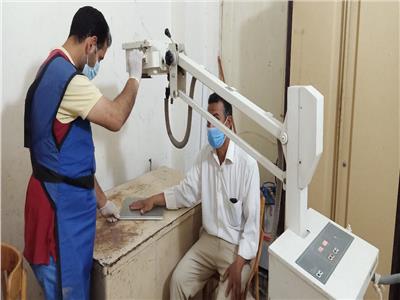 صحة المنيا تقدم الخدمات الطبية والعلاجية لـ 1701 مواطن بقرية الشيخ مسعود بالعدوة