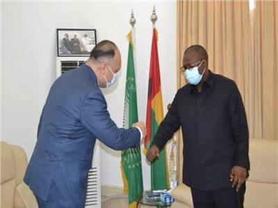 رئيس جمهورية غينيا بيساو يستقبل السفير المصري
