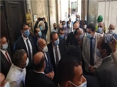 وزير العدل خلال الجولة