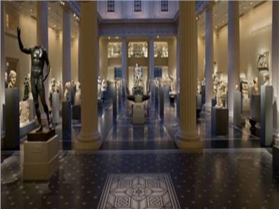امتحف اليوناني