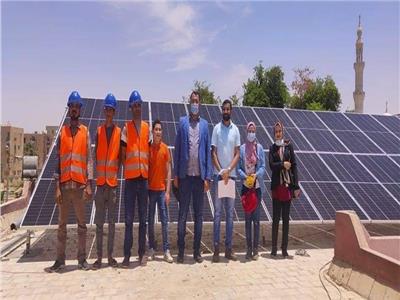 تشغيل المكتبة العامة في الوادي الجديد بالطاقة الشمسية 