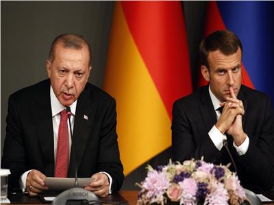 ماكرون: أردوغان أكد رغبته في سحب المرتزقة من ليبيا