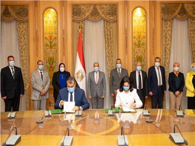 توقيع بروتوكول تعاون بين " الإنتاج الحربى " و " المجلس القومى للمرآة 
