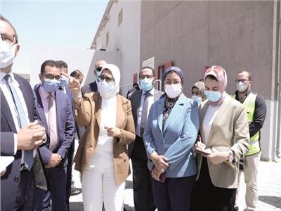 وزيرة الصحة فى جولة لمصنع إنتاج اللقاح المصرى لفيروس «كورونا»