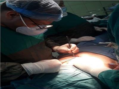 نجاح عملية جراحية لمريض بكورونا داخل مستشفى الحجر الصحي بكفر الدوار 