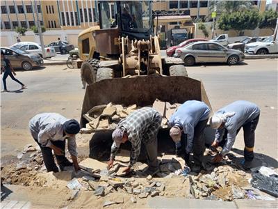 محافظ الدقهلية يتابع أعمال رفع القمامة ونظافة الشوارع بمدينة المنصورة