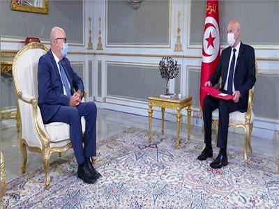 قيس سعيد ومروان العباسي محافظ البنك المركزي التونسي