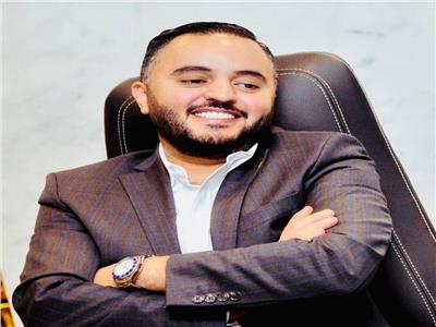  أحمد العتال، رئيس مجلس إدارة شركة العتال القابض