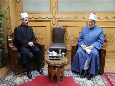 وكيل الأزهر يستقبل رئيس المشيخة الإسلامية بألبانيا لبحث التعاون المشترك