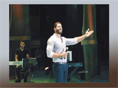 خالد سليم يغنى لجمهور الإسكندرية