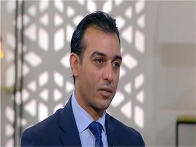 الدكتور إسلام عنان استاذ اقتصاديات الدواء وعلم انتشار الأوبئة بجامعة عين شمس