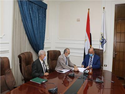 محافظ القاهرة يعتمد نتيجة الدور الثاني للشهادة الإعدادية