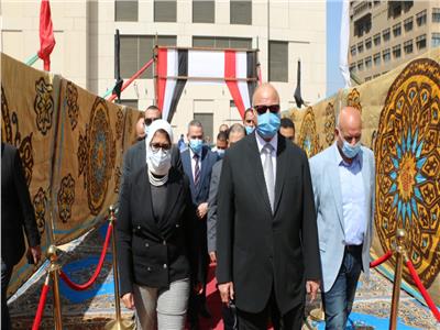محافظ القاهرة ووزيرة الصحة 