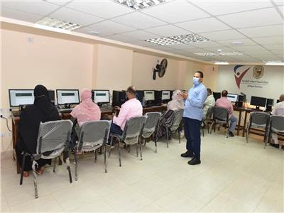 جامعة سوهاج تنظم دورة تدريبية للعاملين في مجال الحاسب الآلي