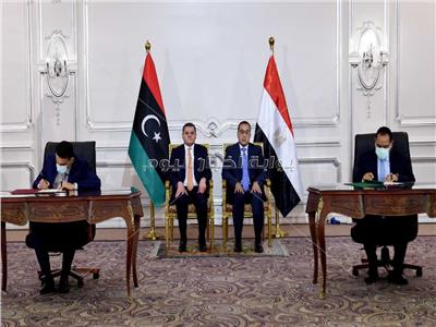 «اللجنة العليا المصرية الليبية» توقع ١٤ مذكرة تفاهم مشترك و ٦ عقود تنفيذية.. صور