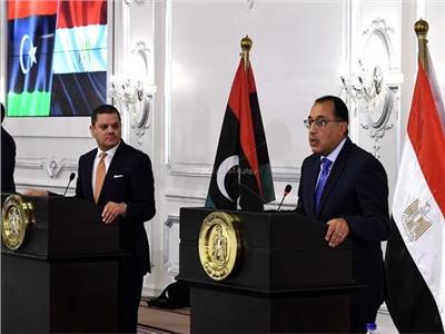 رئيسا الوزراء المصري والليبي