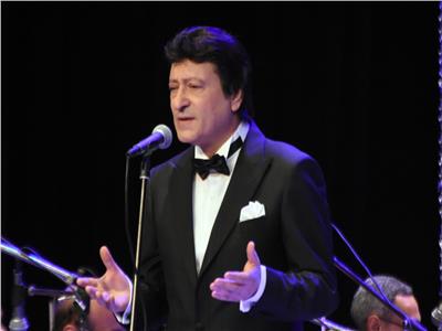 محمد الحلو يستعد لطرح الأغنية الوطنية "بتغني لمين"