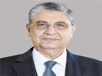  د. محمد شاكر، وزير الكهرباء