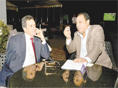 وزير الشئون الاقتصادية الليبي خلال حواره مع محرر « الأخبار»