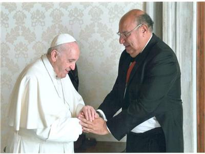  قداسة بابا الفاتيكان يودع السفير المصري قرب انتهاء مهمته 