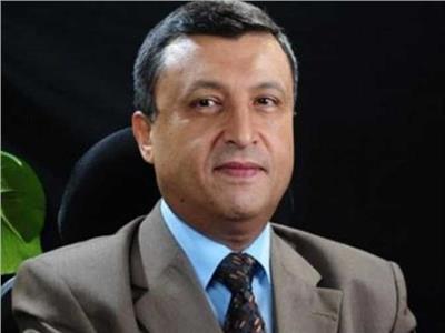 الدكتور أسامة كمال، وزير البترول الأسبق