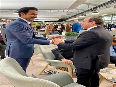 الرئيس السيسي يلتقي أمير دولة قطر 