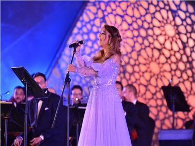 سميرة سعيد تبدع في مهرجان الموسيقى العربية