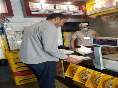 تكثيف الحملات على الكافيهات والمطاعم بالإسكندرية لضبط الأسعار  