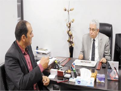 د. عبد المنعم سعيد خلال حواره مع «الأخبار»