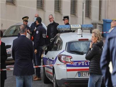 استهداف عدد من ضباط الشرطة الفرنسية في "كان"