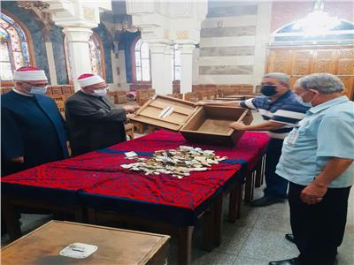 إزالة صناديق التبرعات المساجد