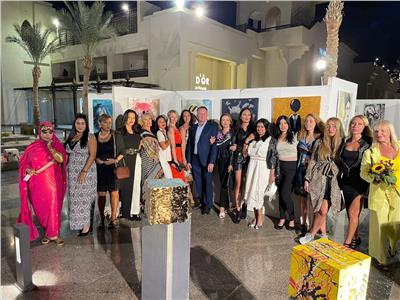 ختام رائع لمنتدى المرأة العالمي للفنون بمشاركة 40 فنانة من 16 دولة أجنبية