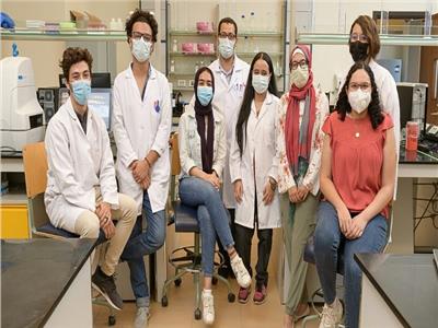 نموذج علاج لـ«كورونا» يقود طلاب الجامعة الأمريكية بالقاهرة لجائزة عالمية