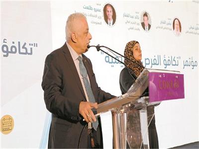 الدكتور طارق شوقي وزير التربية والتعليم 