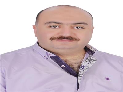 الدكتور عمرو هيبة مدير وحدة التنمية المستدامة