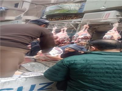 حملات تفتيشية بمحافظة أسيوط على محلات الجزارة لضبط الأسواق 