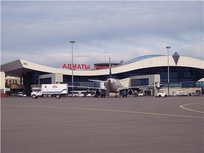 مطار ألما آتا الدولي