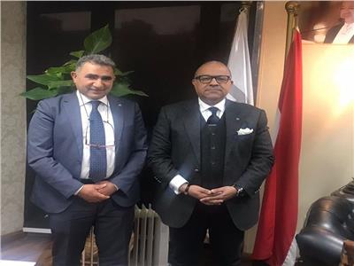  مساعد أول وزير التموين مع  رئيس اتحاد العمال المصريين في إيطاليا 