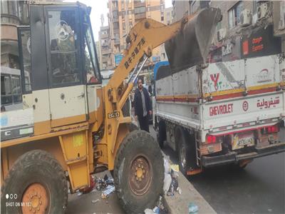تكثيف حملات النظافة وإزالة القمامة بشوارع وميادين «شمال الجيزة»