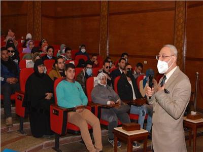 الدكتور محمود ذكي رئيس جامعة طنطا
