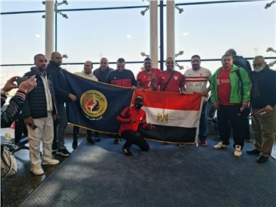 117 مشجعا من حزب حماة وطن يغادرون مطار القاهرة لدعم المنتخب الوطنى