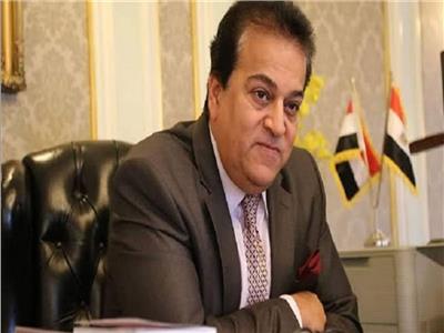 القائم بأعمال وزير الصحة الدكتور خالد عبدالغفار