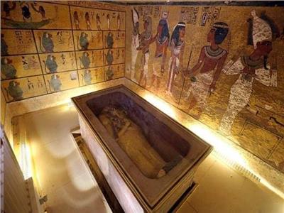 بعد آلاف السنيين ...معابد ومقابر فرعونية محتفظة بالوانها الخلابة 
