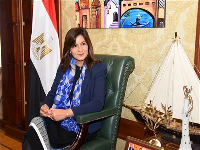 السفيرة نبيلة مكرم  وزيرة الهجرة
