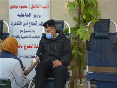 حملة تبرع بالدم بمديرية أمن القاهرة 
