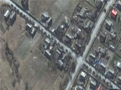 صور جوية تظهر تقدم قوات روسية صوب كييف في قافلة تمتد لأكثر من 60 كيلومترا