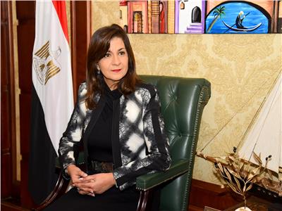 وزيرة الهجرة تبحث ترتيبات إطلاق المرحلة الثانية من التطبيق الإلكتروني لـ«اتكلم عربي»