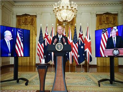 أعلنت الولايات المتحدة والمملكة المتحدة وأستراليا عن تطوير صواريخ فرط صوتية