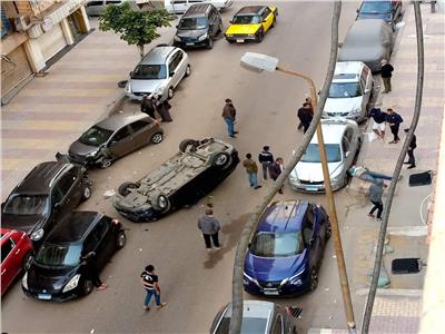 إصابة 7 أشخاص في انقلاب سيارتين بالإسكندرية